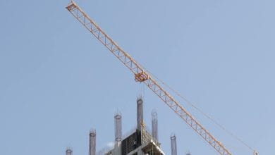 Mobil Vinçler vs. Kule Vinçler: Hangisi Sizin Projeniz İçin Daha Uygun?