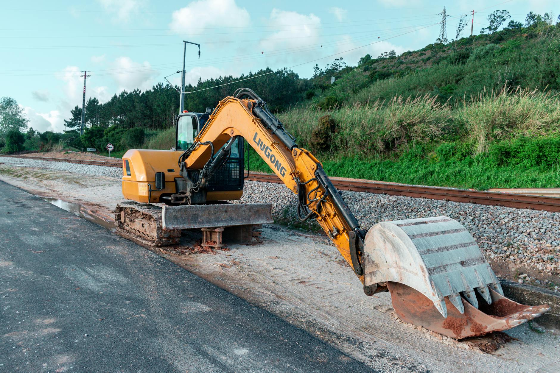 Paletli Ekskavatör Kiralama: Avantajlar ve Fiyat Rehberi