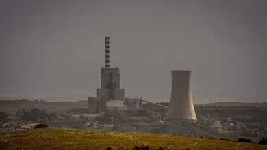 Endüstriyel enerji depolama tesisi — batarya altyapısı